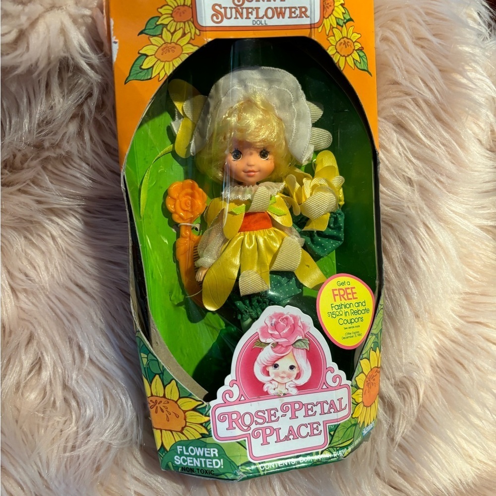 Kenner Rose Petal Place Sunny Sunflower 1984 - Picture 2 of 8